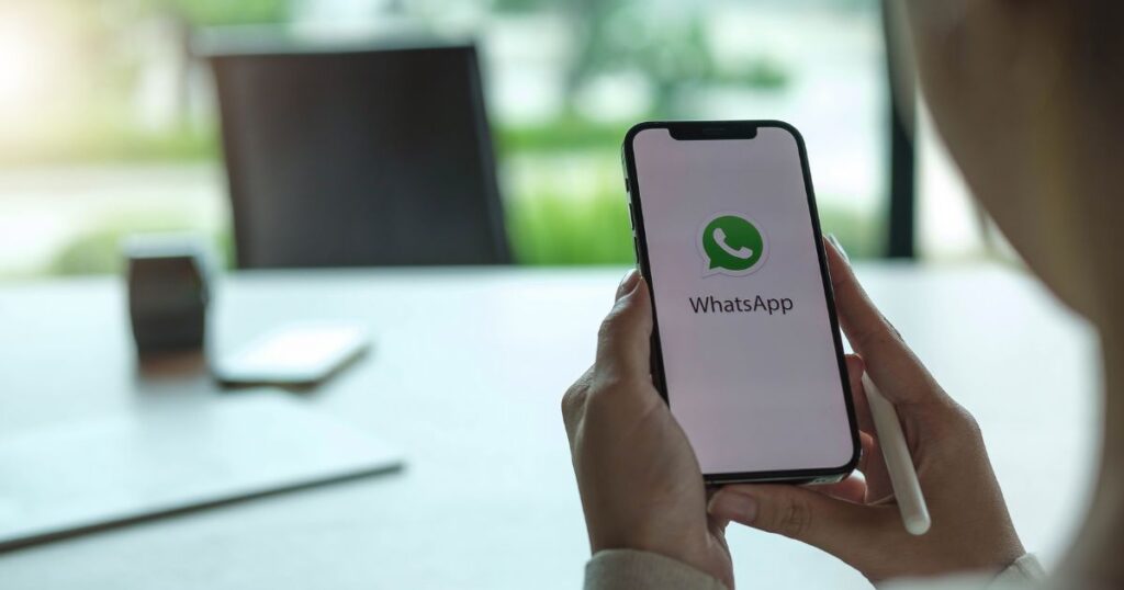 Desvendando o Potencial do WhatsApp Business: Guia Completo para Maximizar seu Impacto Empresarial
